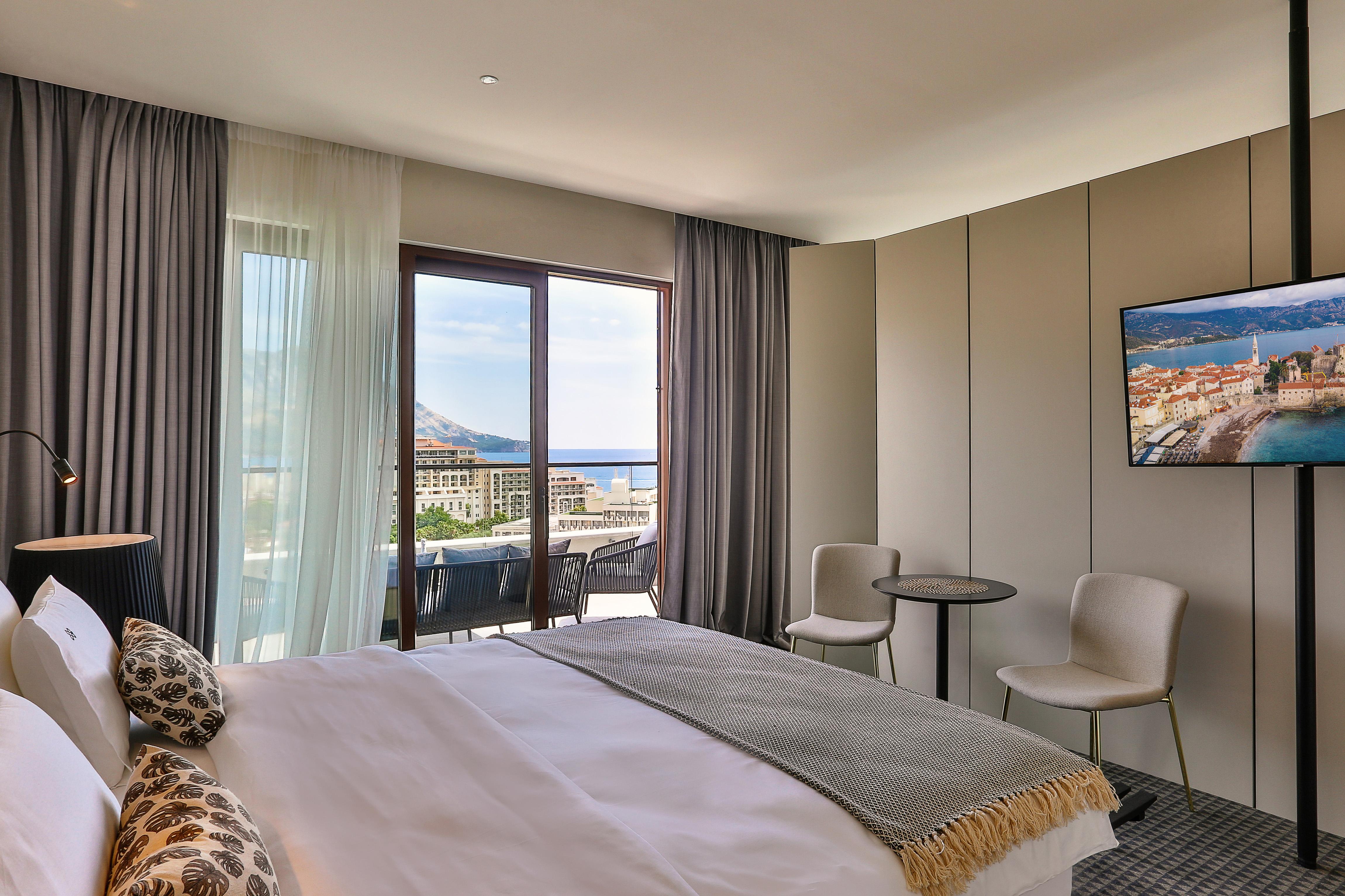 Hotel Kalos Budva Buitenkant foto